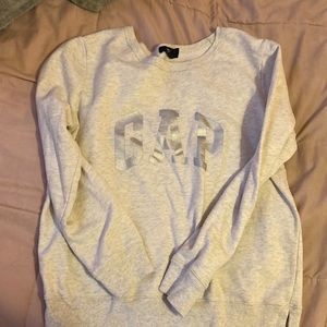 Gap sweatshirt